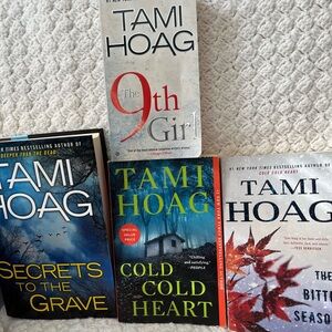 Adult Book Bundle Tami Hoag 4 books total as pictured 1 hardcover 3 Paperbacks